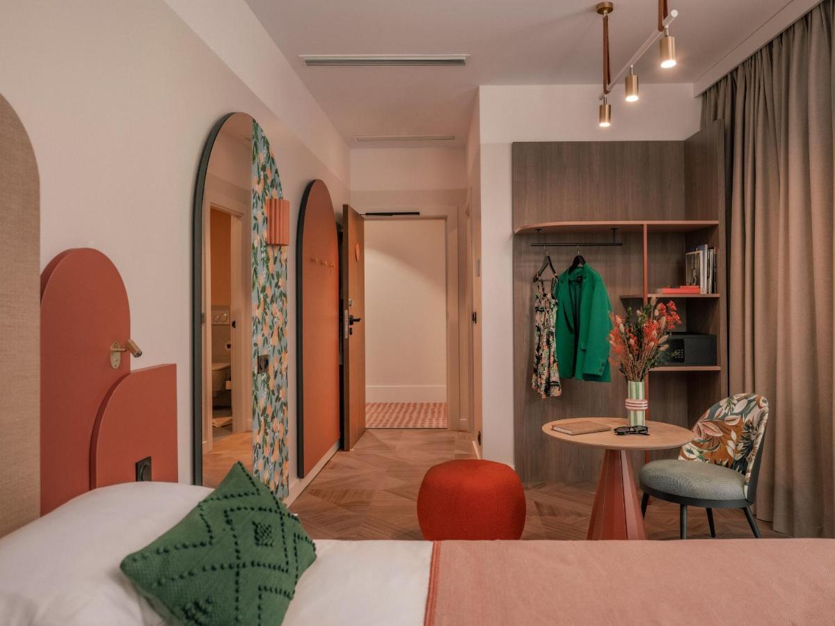 Ibis Styles Sevilla City Santa Justa Bagian luar foto