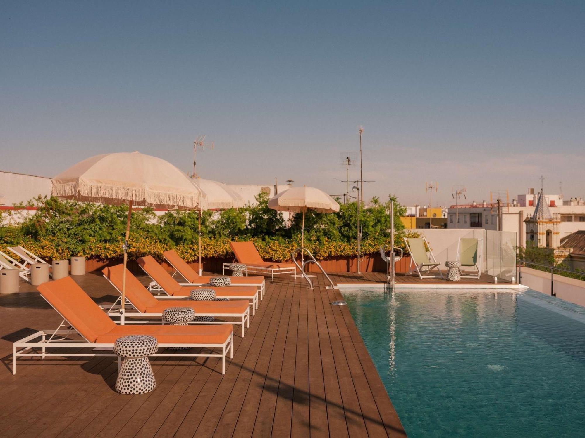 Ibis Styles Sevilla City Santa Justa Bagian luar foto
