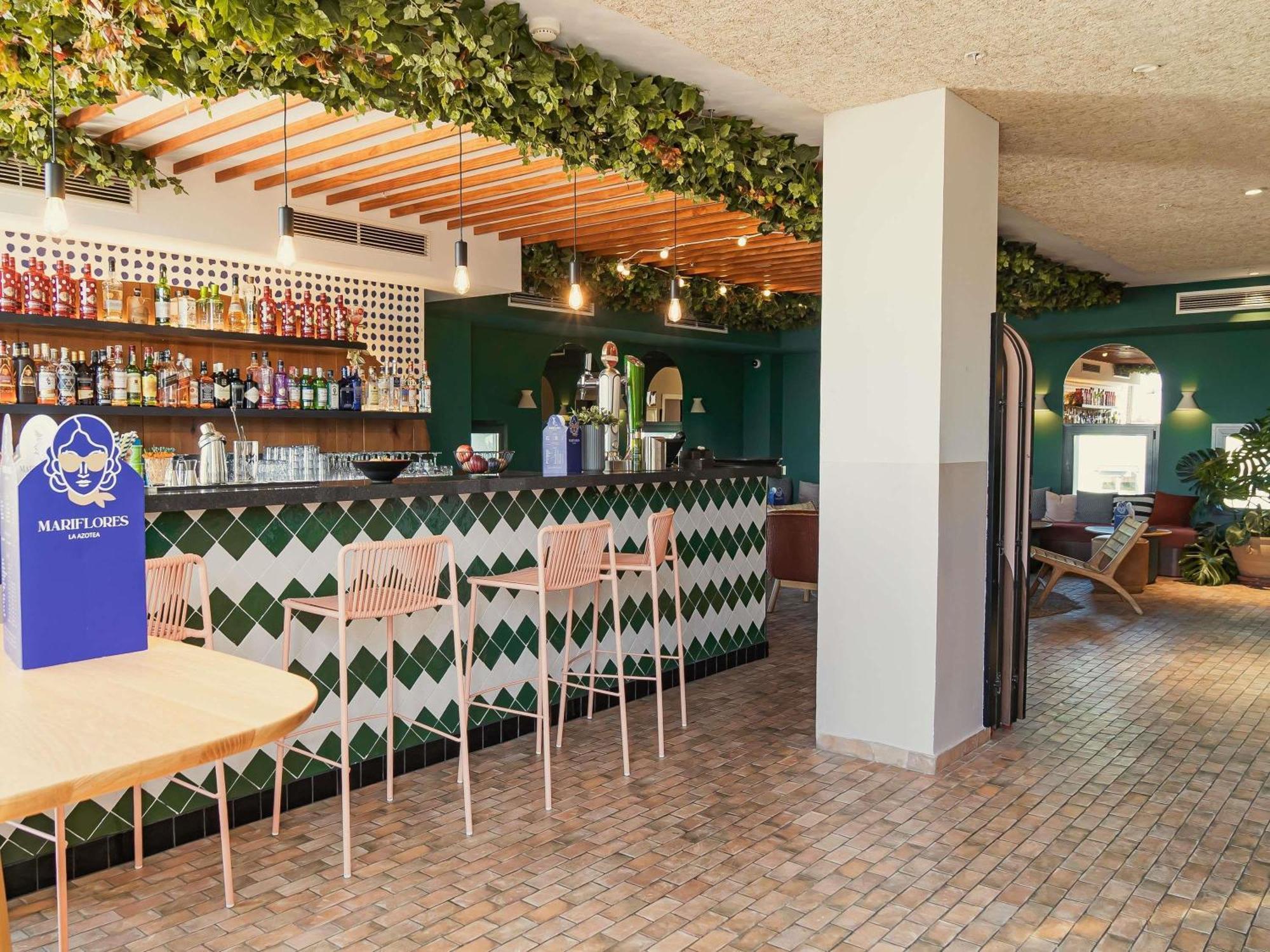 Ibis Styles Sevilla City Santa Justa Bagian luar foto