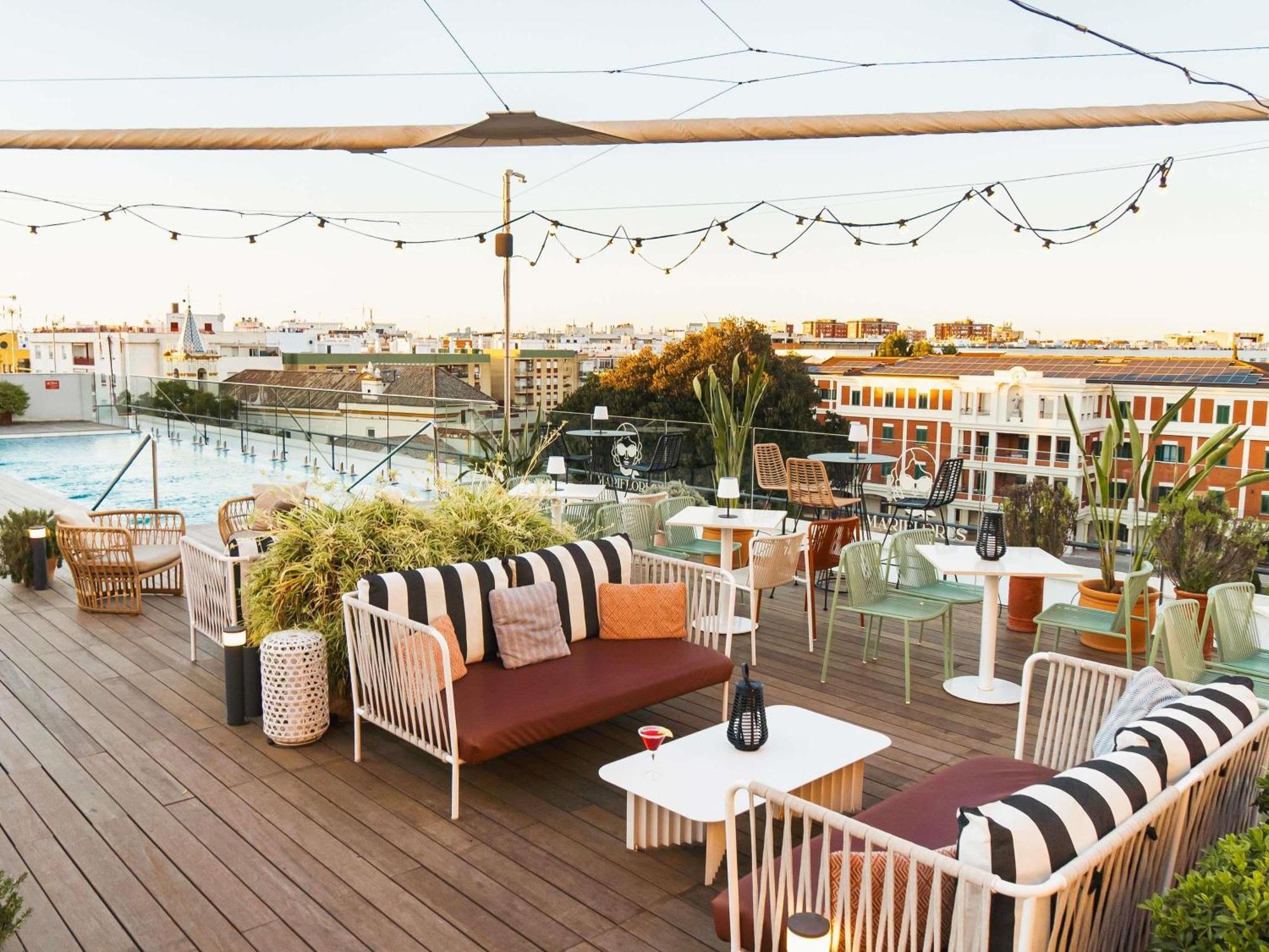 Ibis Styles Sevilla City Santa Justa Bagian luar foto